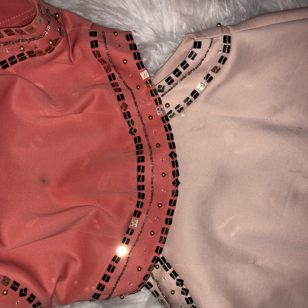 Dress - Picture 2 of 4
